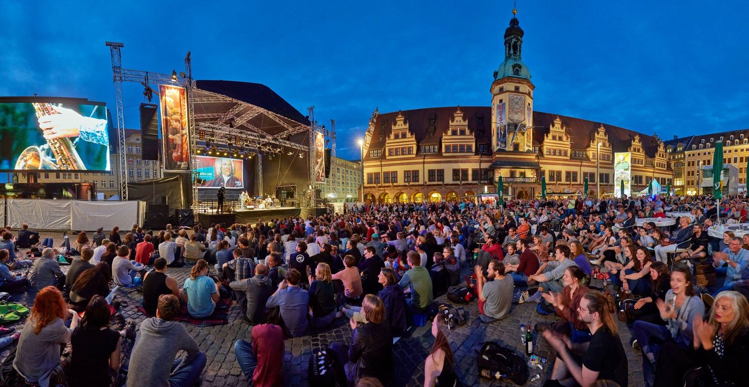 Spectators at the Bach Festival Open-Air