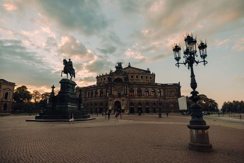 dresden-elbland-dresden-semperoper-CC0-tmgs-julia-nimke (8)